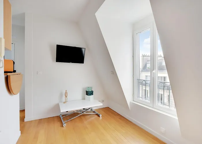 Invalides - Tour Eiffel *