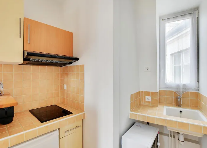 Invalides - Tour Eiffel *