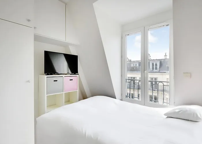 Invalides - Tour Eiffel * Paris